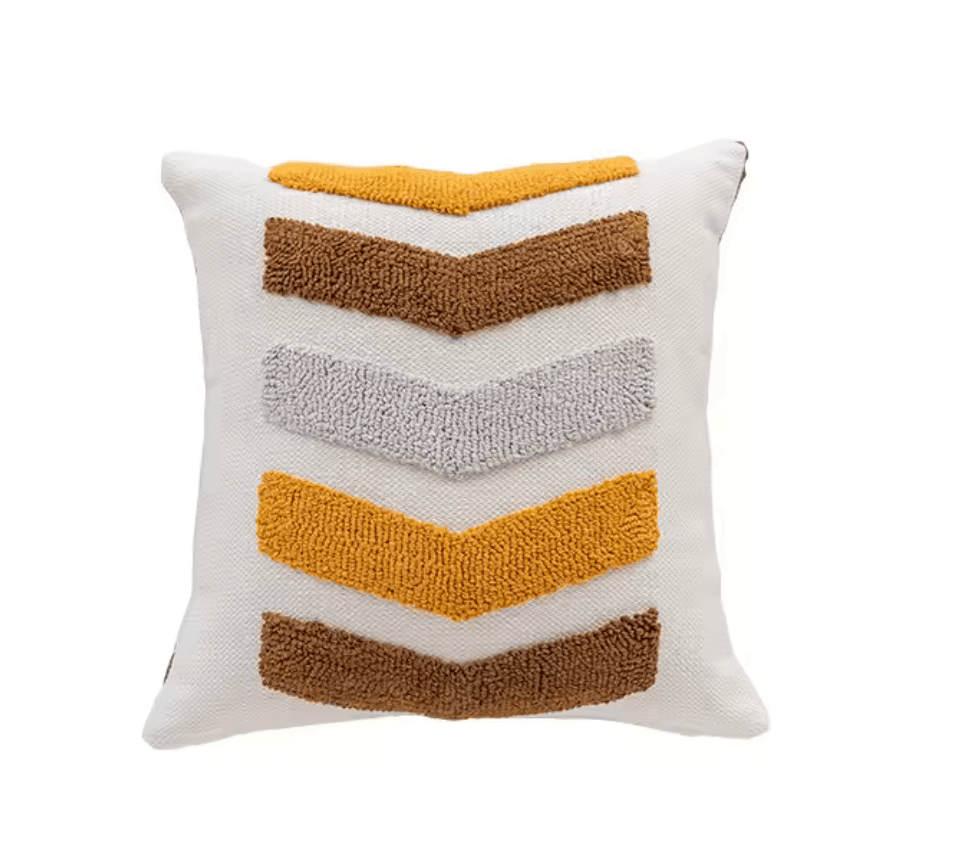 Nordic Retro Kissenbezug with tufted geometric pattern in yellow-brown on white background, ideal for Scandinavian decor.